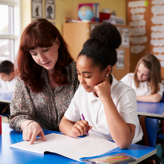Top 5 FAQs About Teaching Assistant Courses in the UK